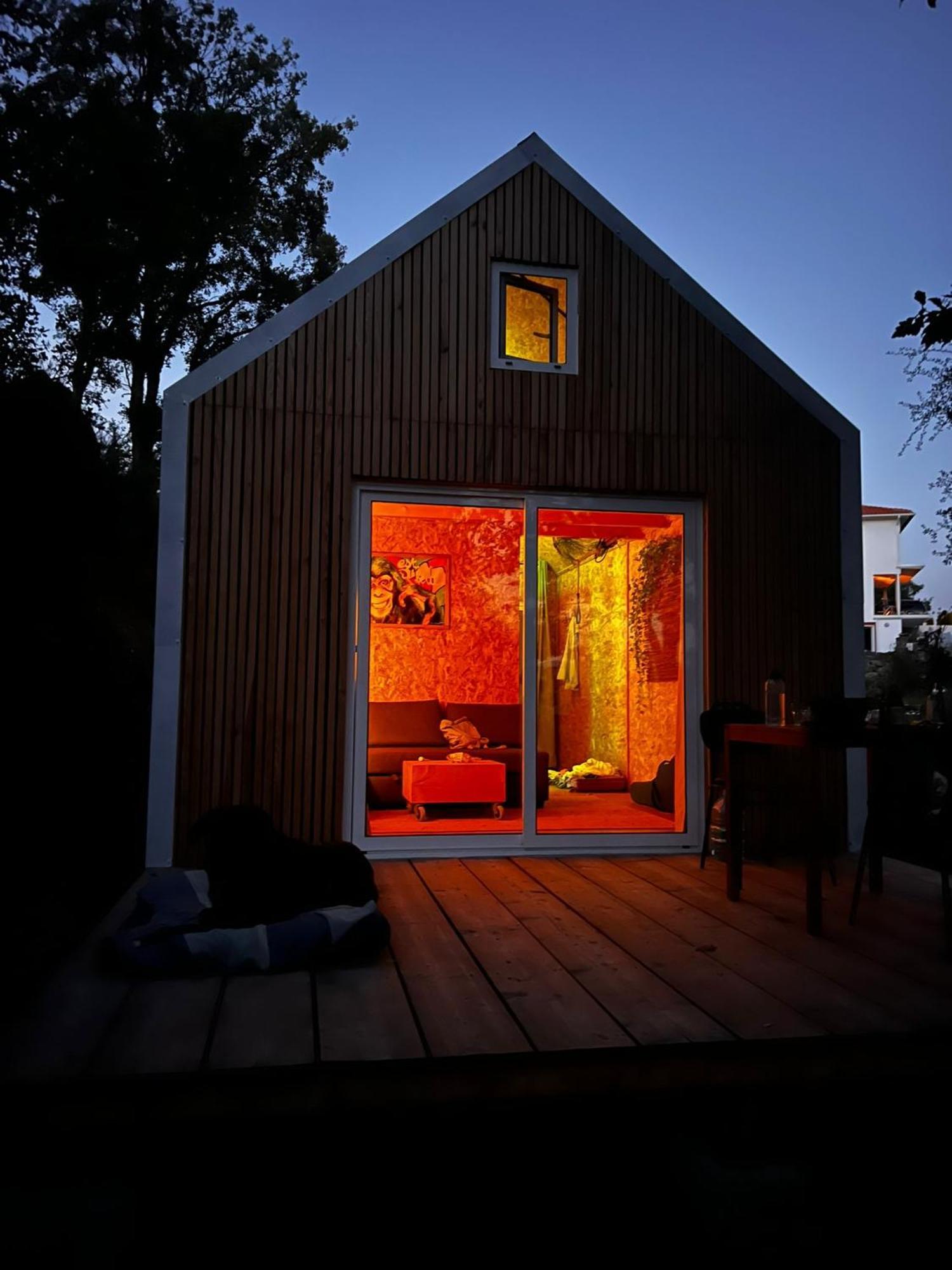 Folhadosa Monkey Tiny Barnhouse With Amazing Views! 빌라 외부 사진